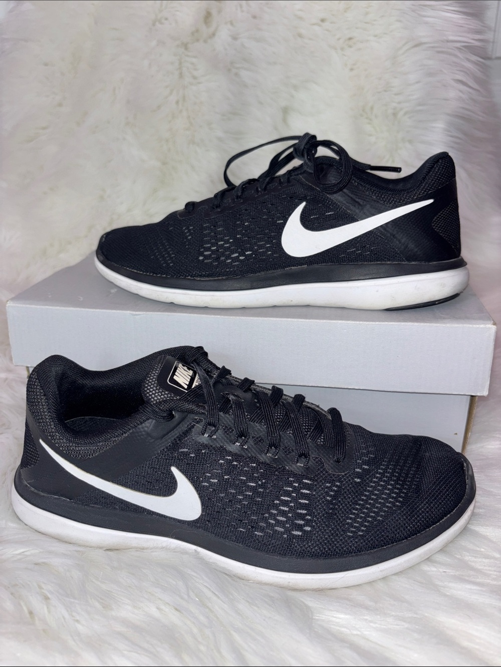 Nike Black & White Mesh Trainer Sneakers